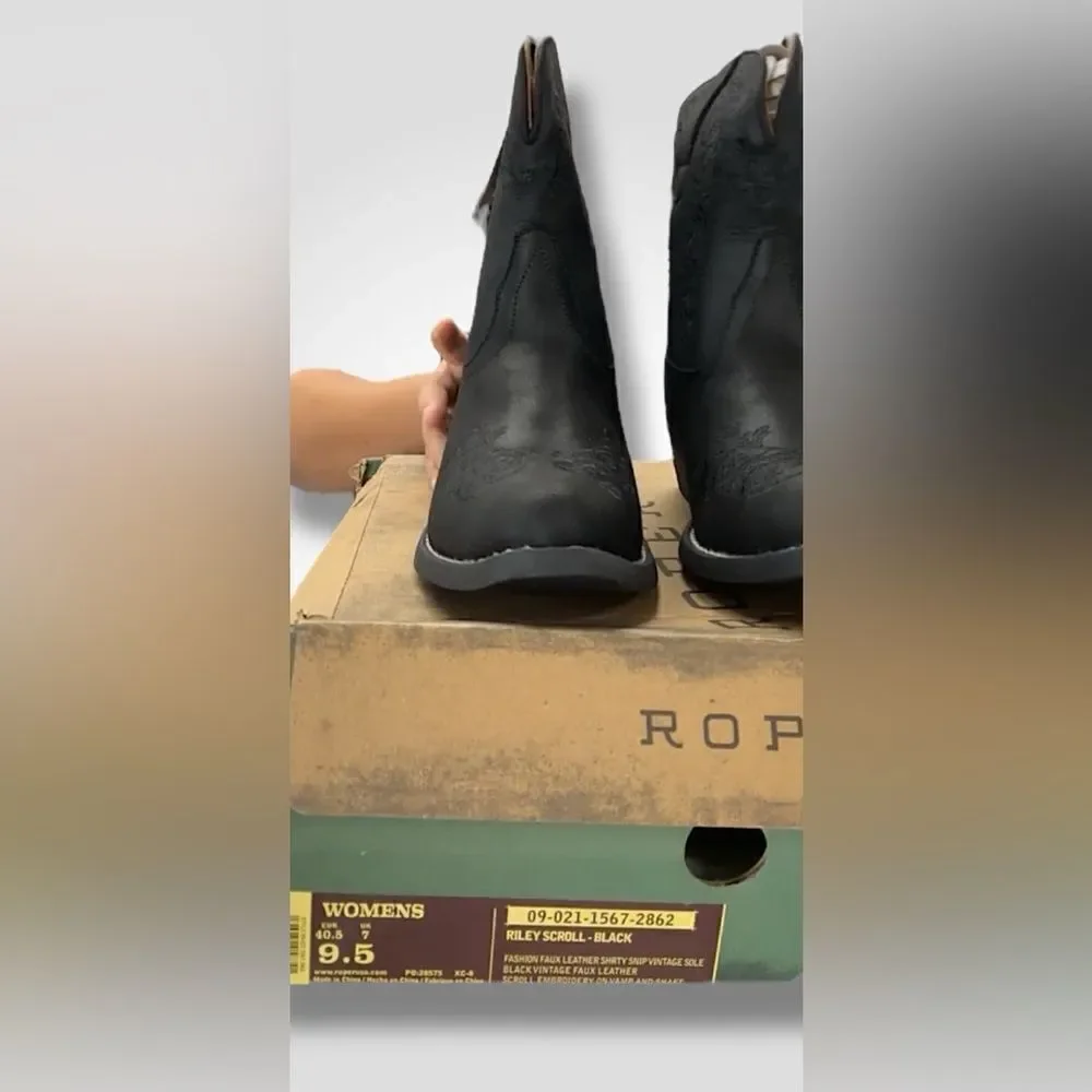 ROPER  Riley Scroll Embroidered Womens Snip Toe Western Boots Size 9.5 EU 40.5